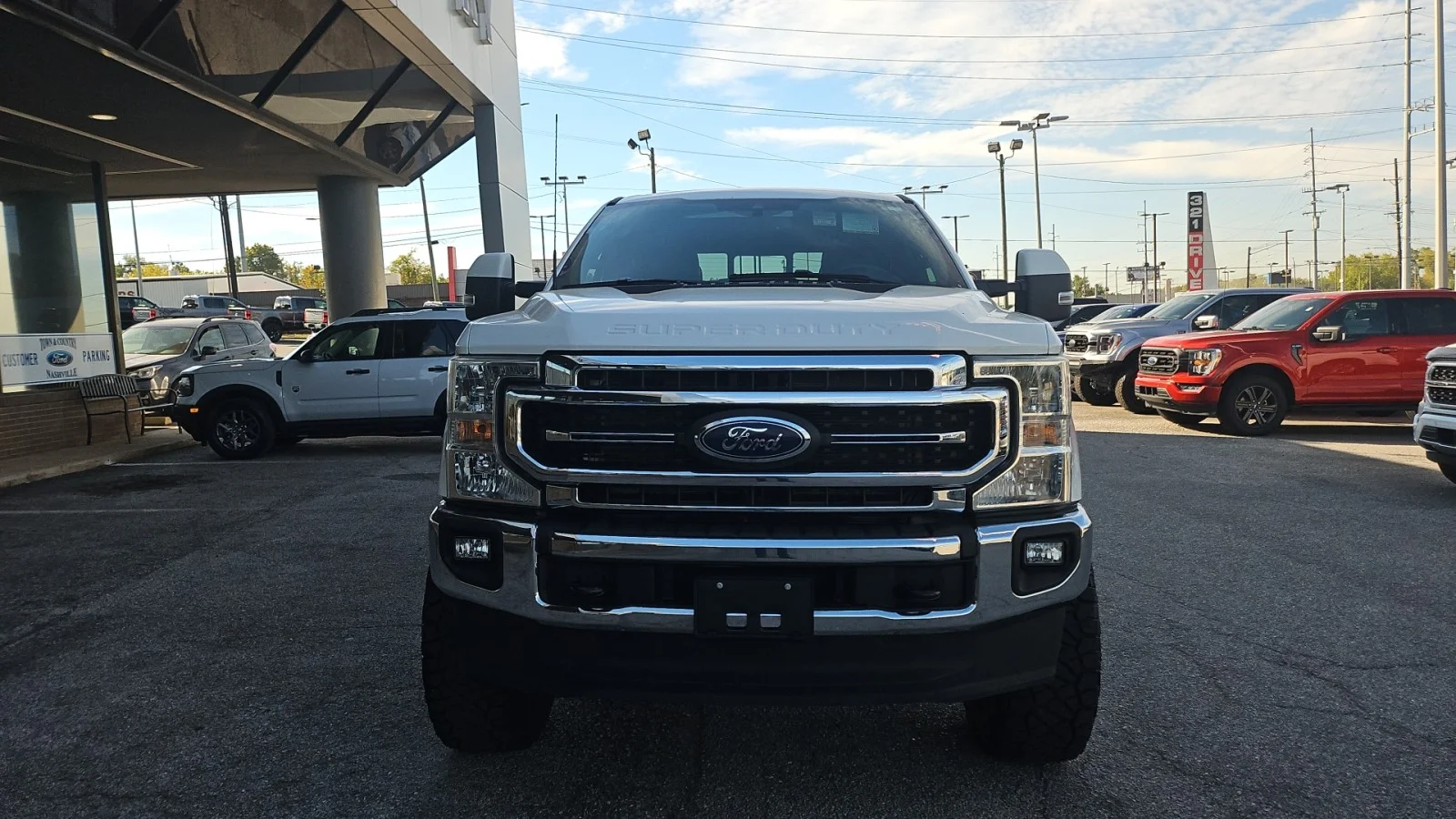 Used 2022 Star White Metallic Tri-Coat Ford Lariat 4WD image 8