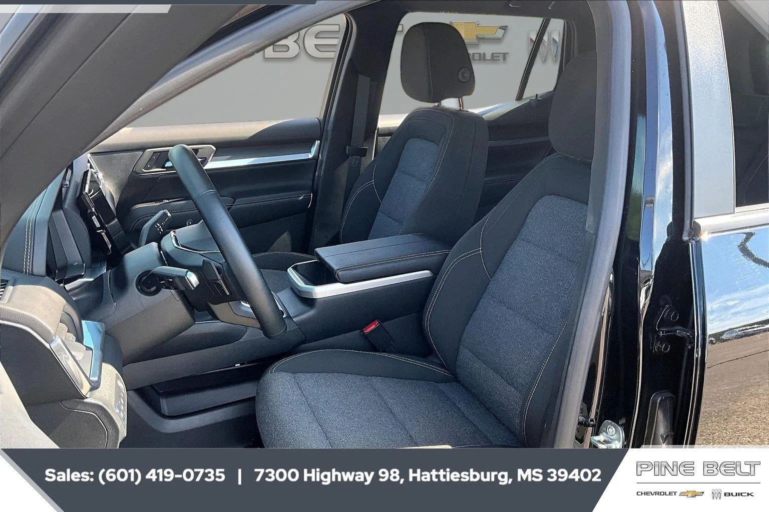 Used 2026 Ebony Twilight Metallic GMC Elevation image 18