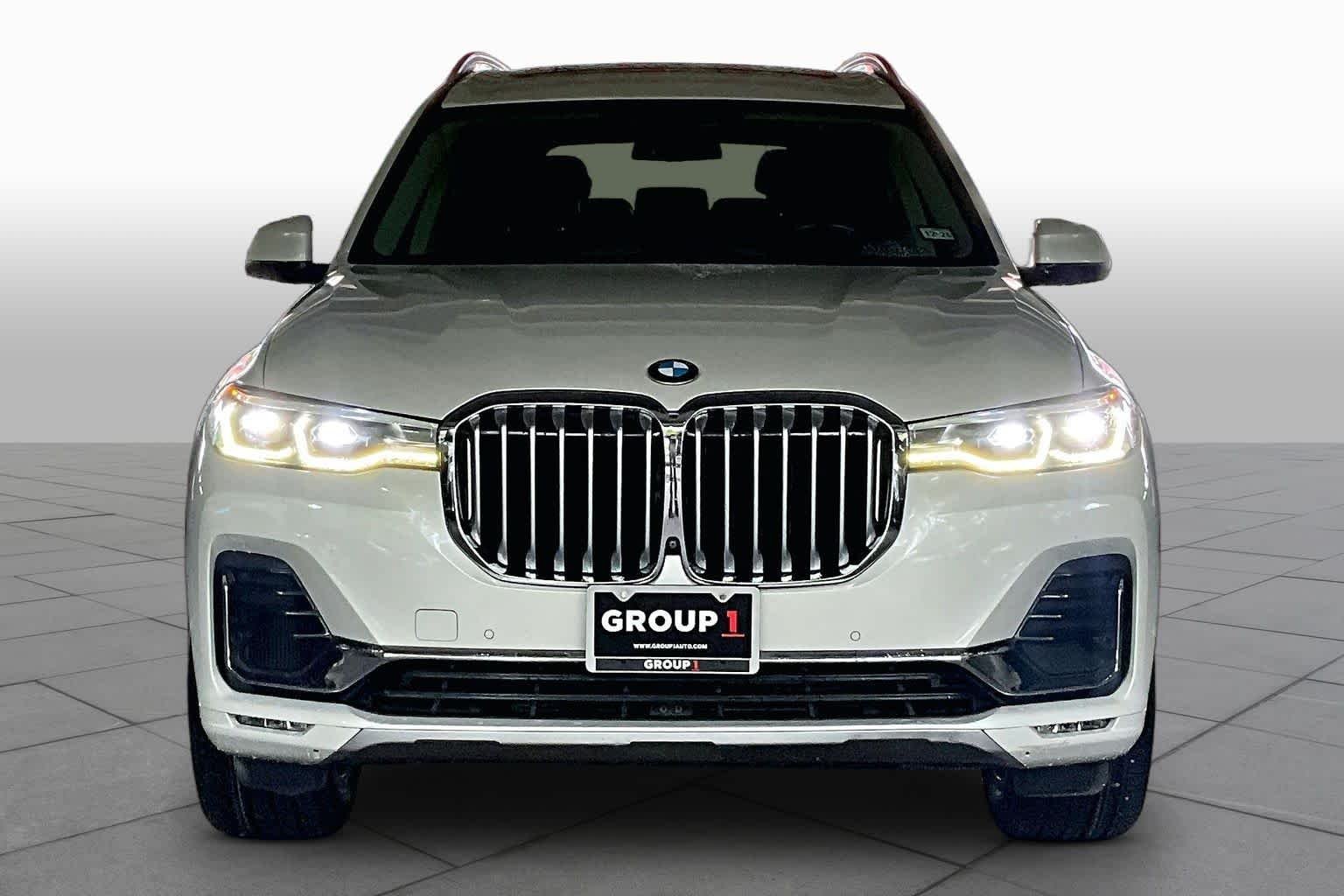 Used 2020 Mineral White Metallic BMW xDrive40i image 3