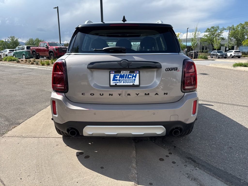 Used 2022 Gray Metallic MINI  image 4