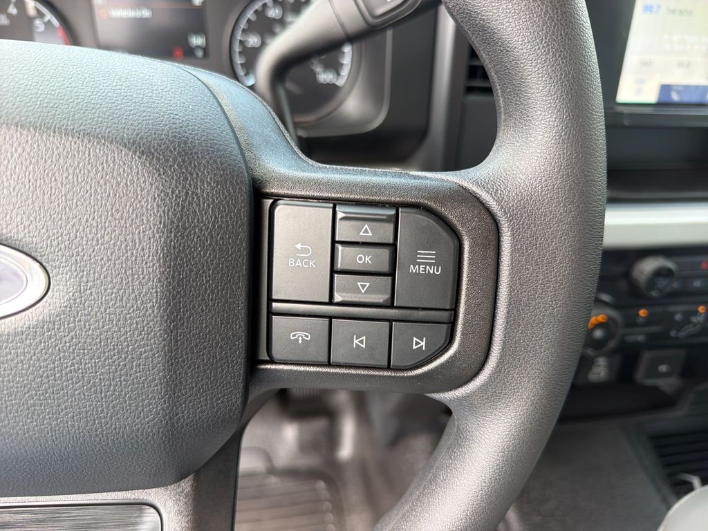 New 2026 Oxford White Ford F-350® XL image 23