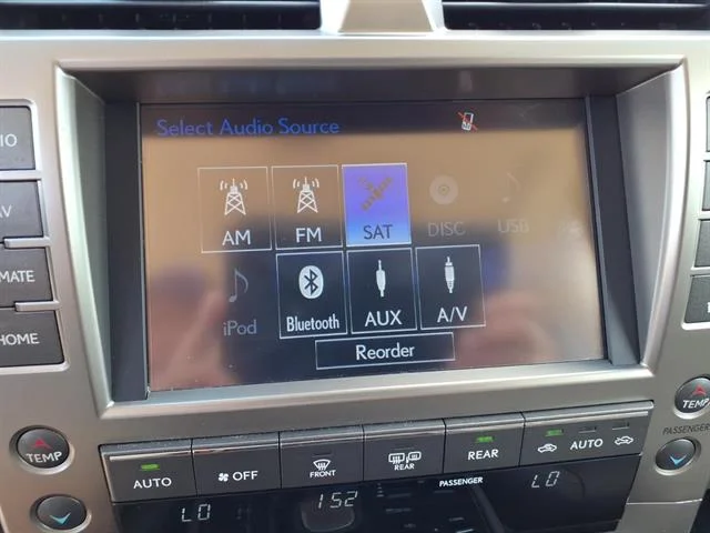 Used 2020 Starfire Pearl Lexus Luxury image 7