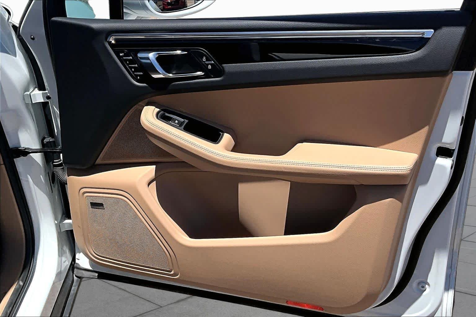 Used 2024 White Porsche  image 19