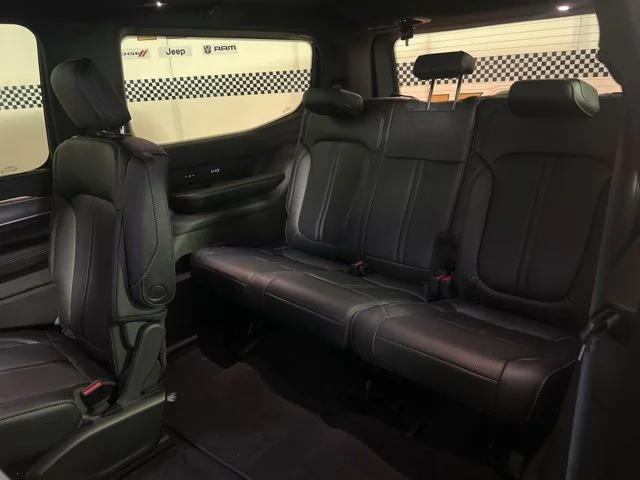 New 2026 High Gloss Black Exterior Paint Jeep Grand Wagoneer image 43