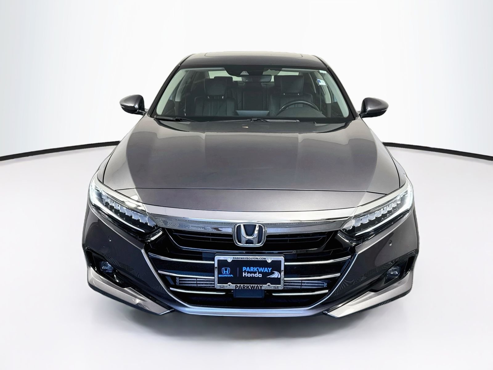 Used 2021  Honda EX-L image 2