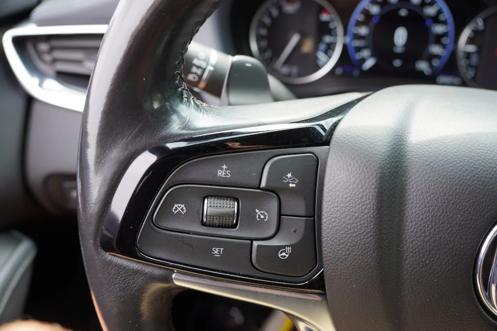 Used 2022 Summit White Buick Premium Group image 37