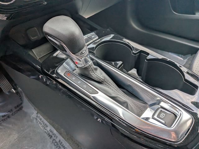 Used 2024 Sterling Gray Metallic Chevrolet LT image 25