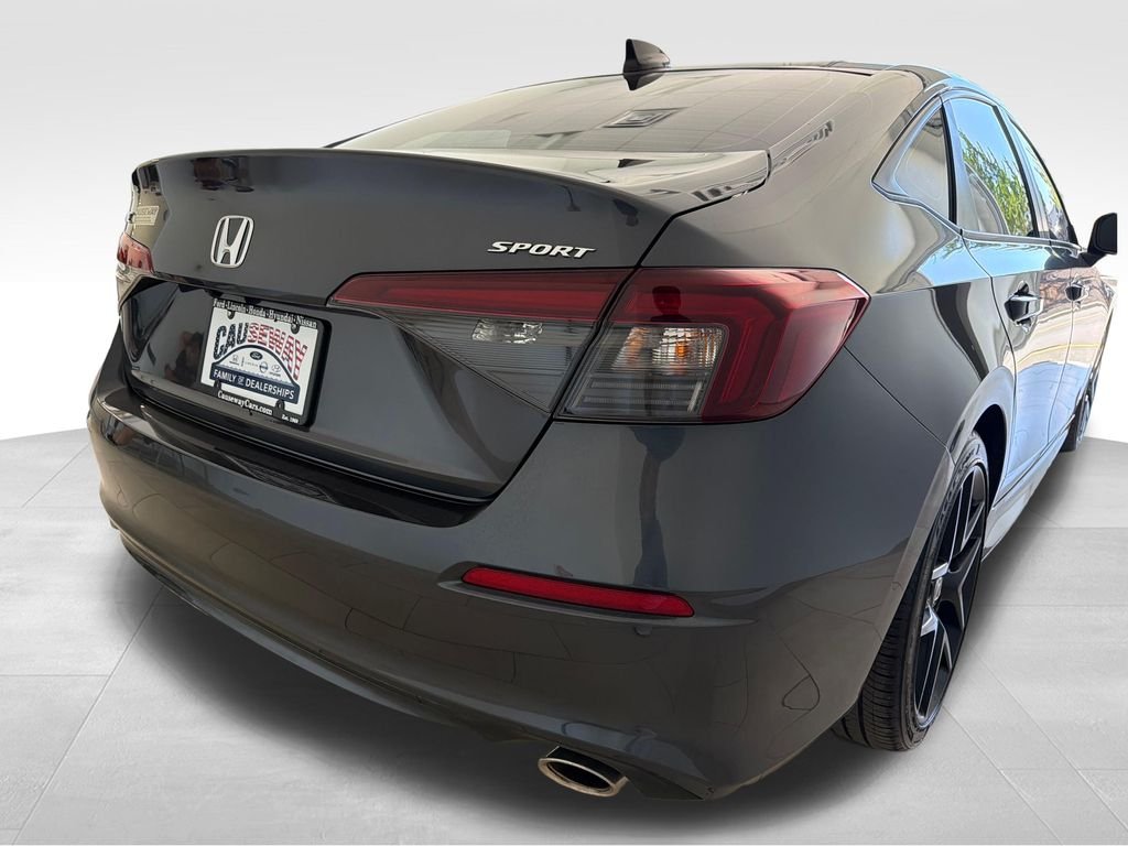 Used 2025  Honda Sport image 32