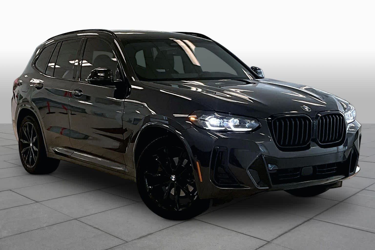 Used 2024 Dark Graphite Metallic BMW sDrive30i image 2