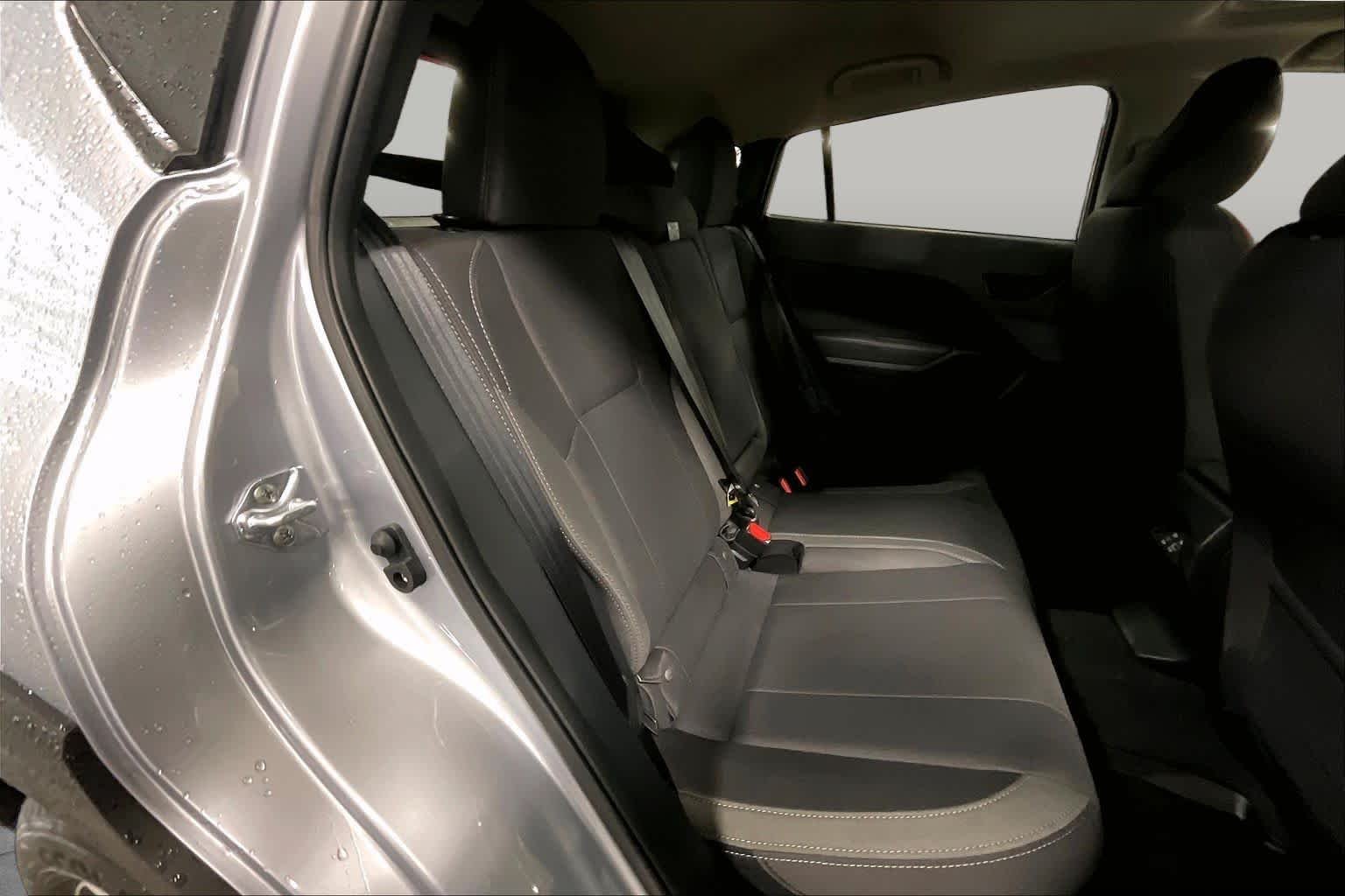 Used 2025 Ice Silver Metallic Subaru Premium image 20