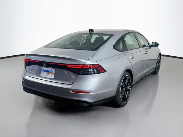 New 2026 Solar Silver Metallic Honda SE image 19