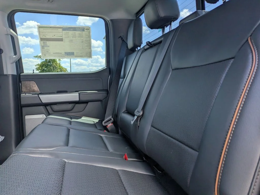 New 2026 Carbonized Gray Metallic Ford Lariat image 13