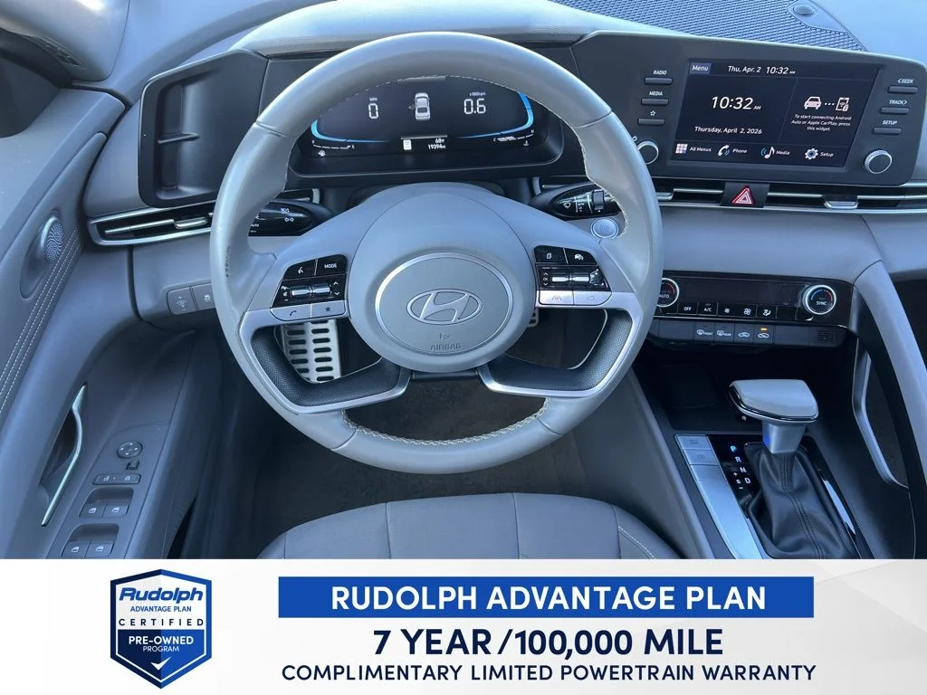 Used 2025 Gray Hyundai SEL Sport image 15