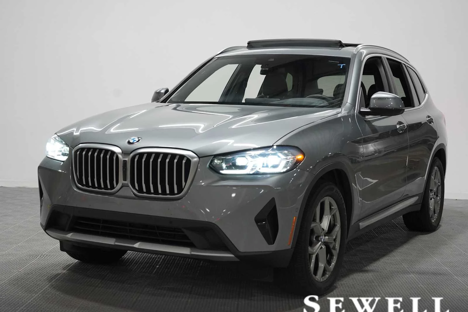 2024 BMW X3 sDrive30i's photo