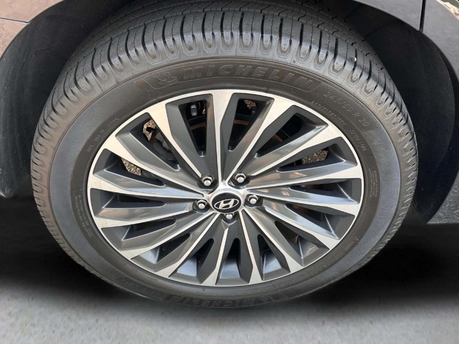 Used 2024 Moonlight Cloud Hyundai Calligraphy image 13
