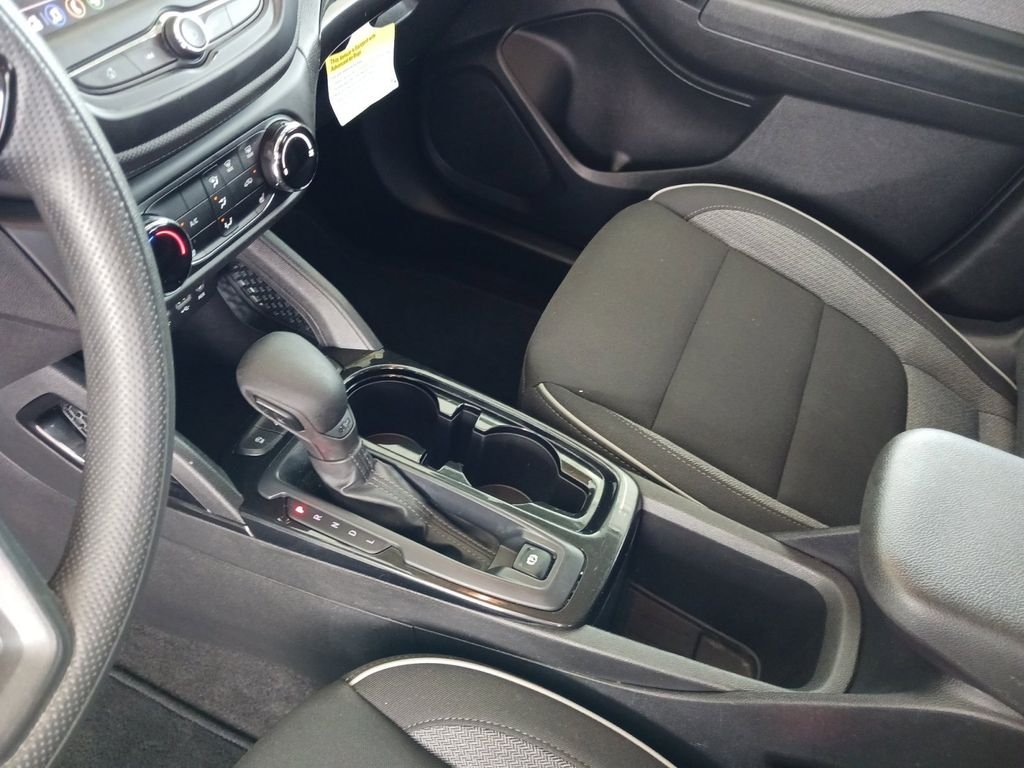 Used 2023 White Chevrolet LT image 11