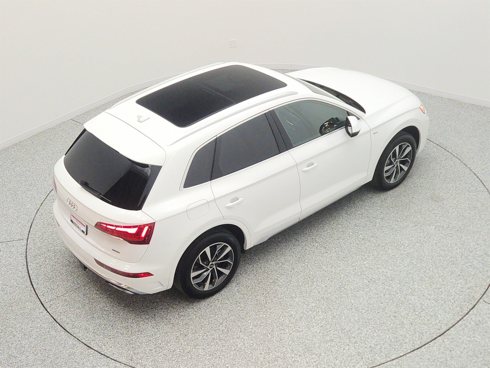 Used 2023 Ibis White Audi S line Premium Plus 45 TFSI quattro image 26