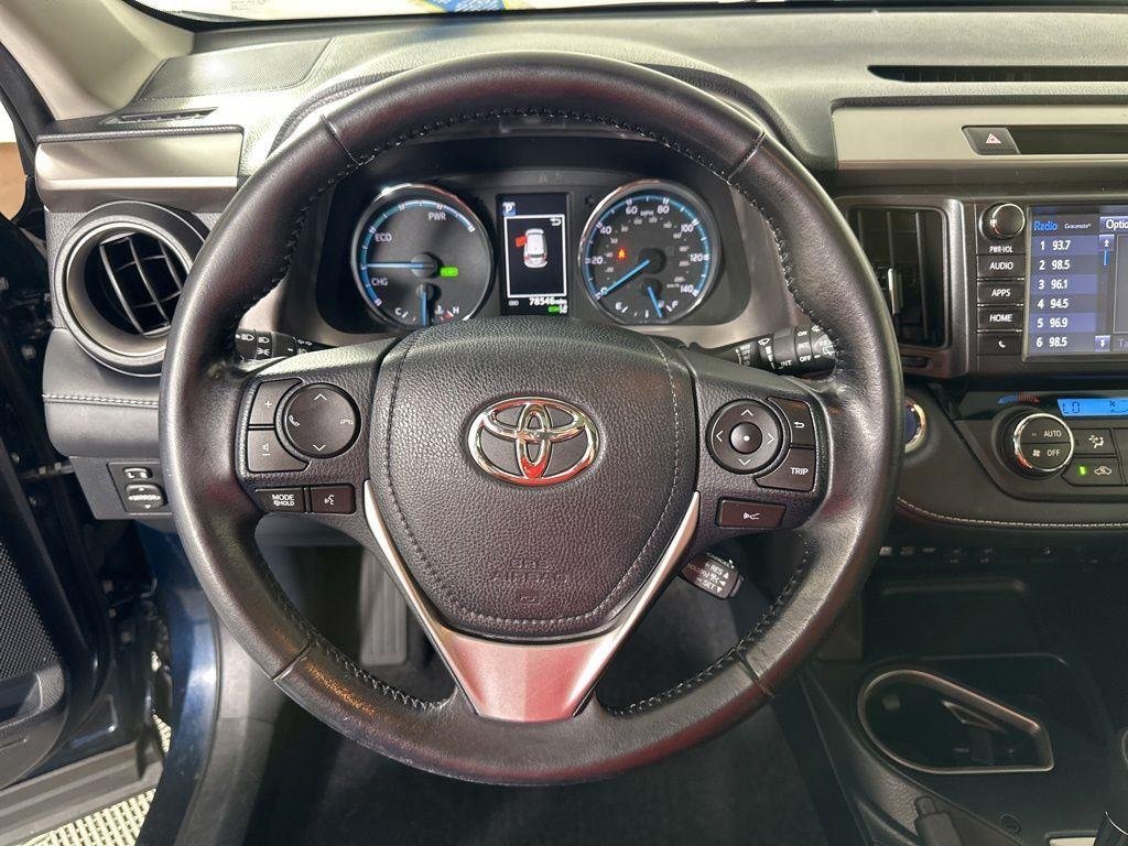 Used 2018 Aqua Toyota XLE image 20