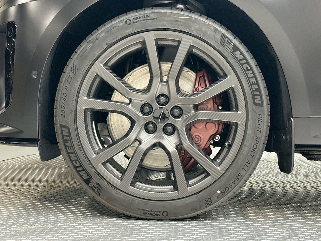 New 2027 Obsidian Black Satin Land Rover SV image 5