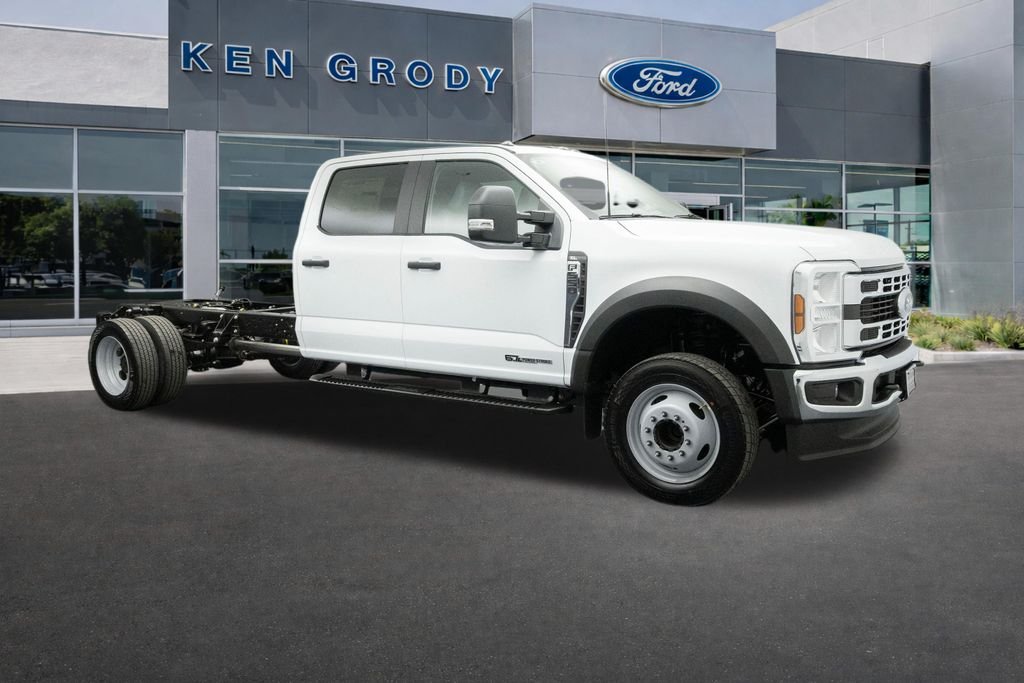 2026 Ford F-550 Super Duty Chassis Cab