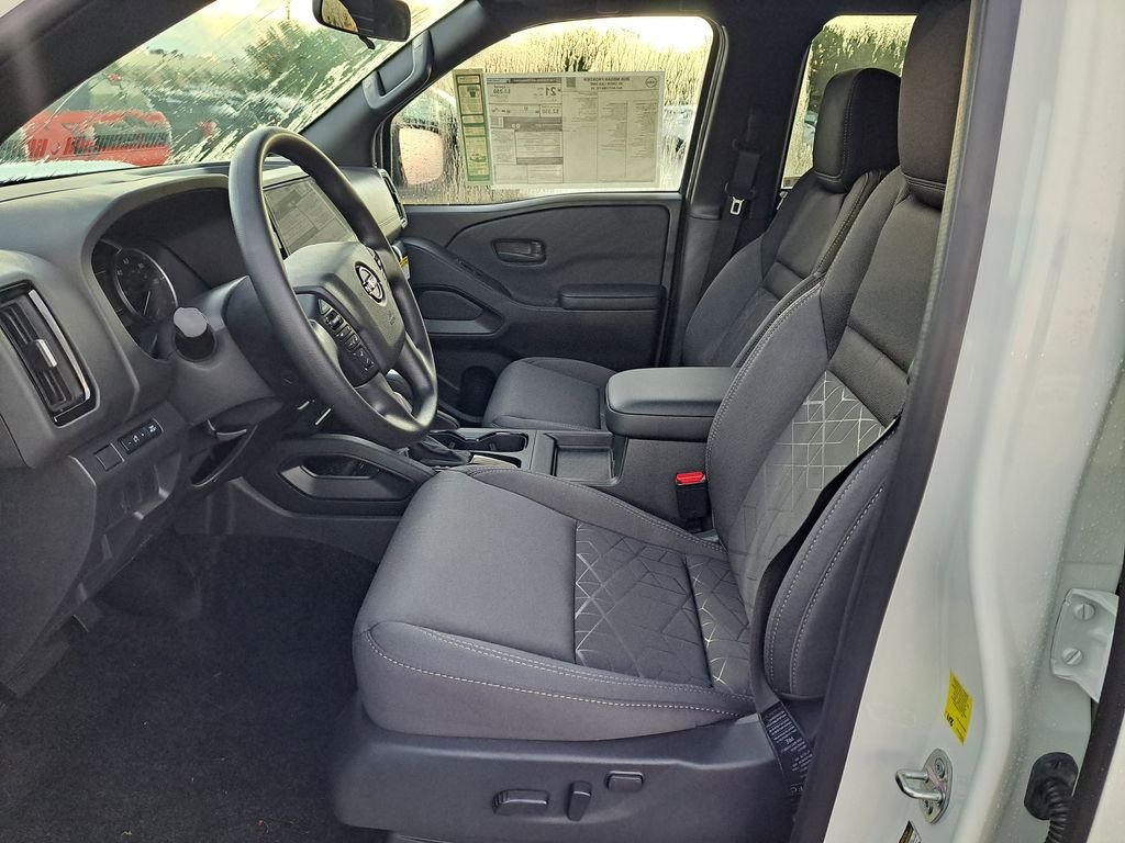 2026 Nissan Frontier SV - Photo 8