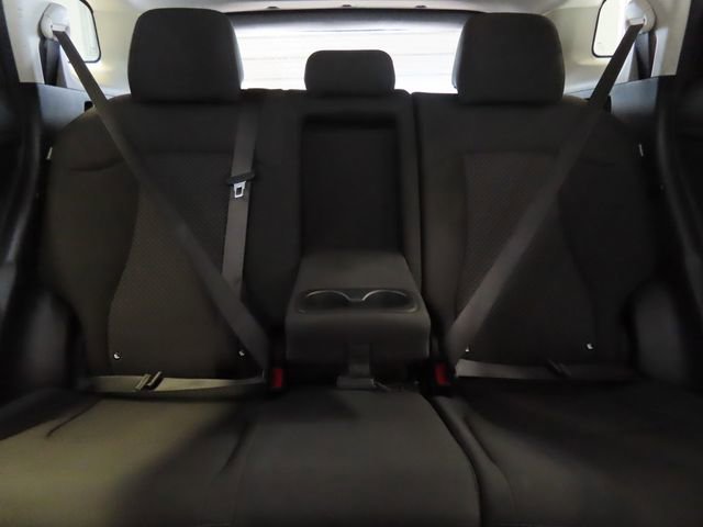 2025 Kia Sportage LX - Photo 23