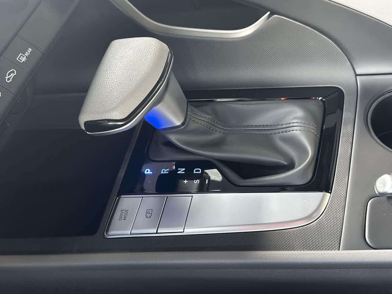 New 2026 Fluid Metal Hyundai SE image 50
