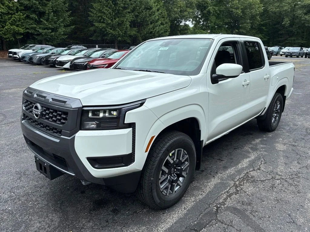 New 2026 Glacier White Nissan Crew Cab SV image 3