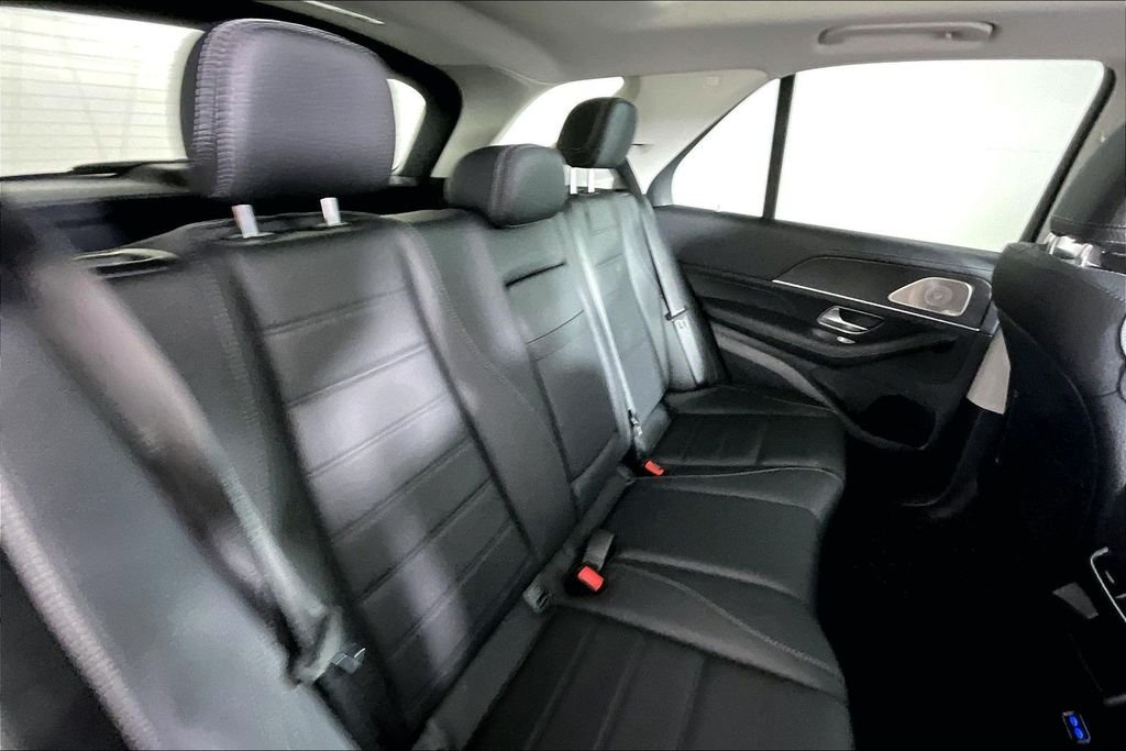 Used 2026  Mercedes-Benz GLE 450 image 19