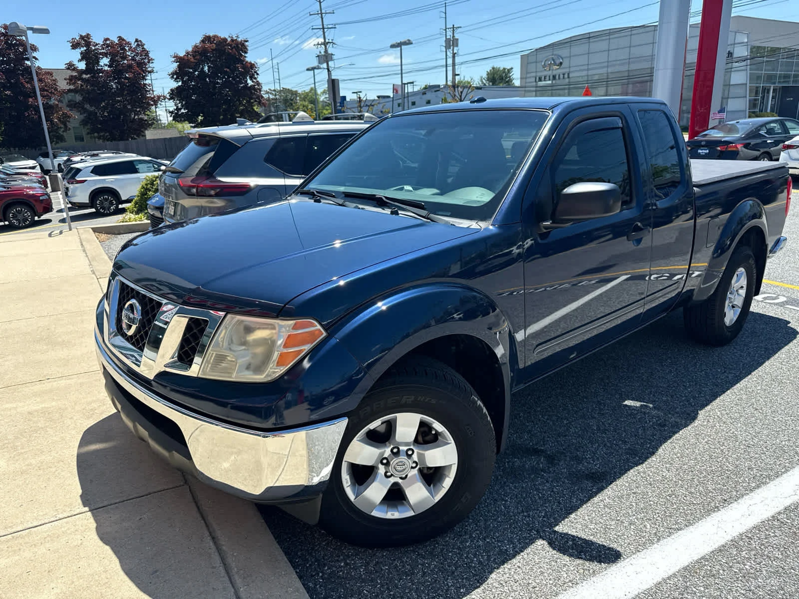 2011 Nissan Frontier 4.0 SV King Cab 4X4 AT's photo