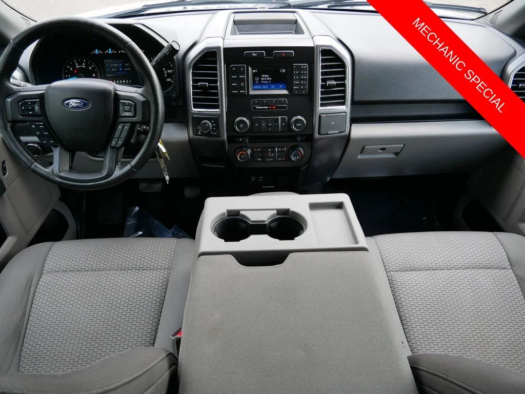 Used 2015 Silver Ford XLT image 12