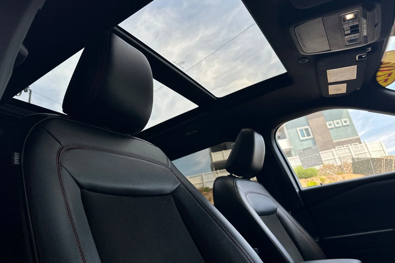 Used 2022 Blue Ford ST-Line image 18