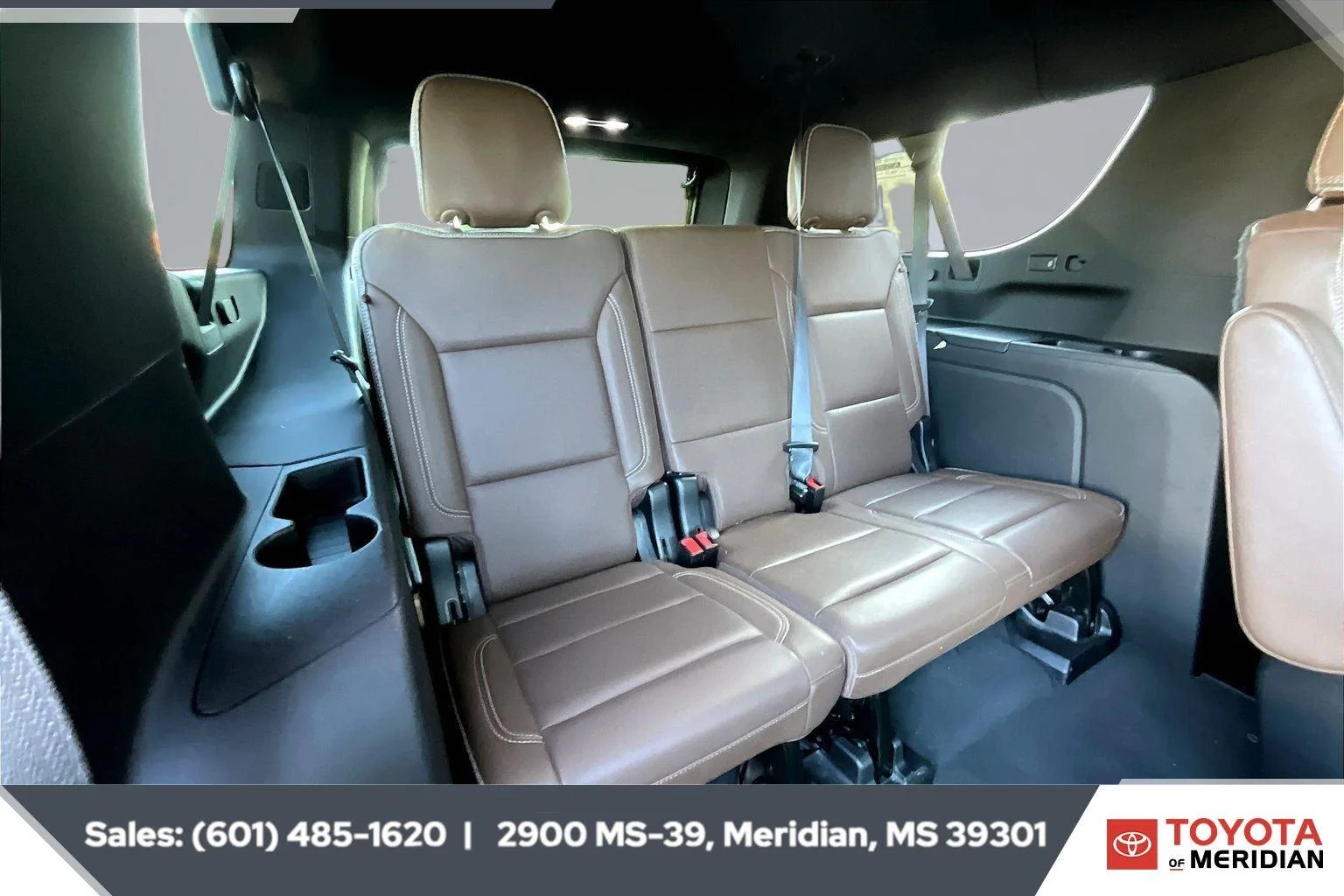 Used 2022 Iridescent Pearl Tricoat Chevrolet High Country image 20