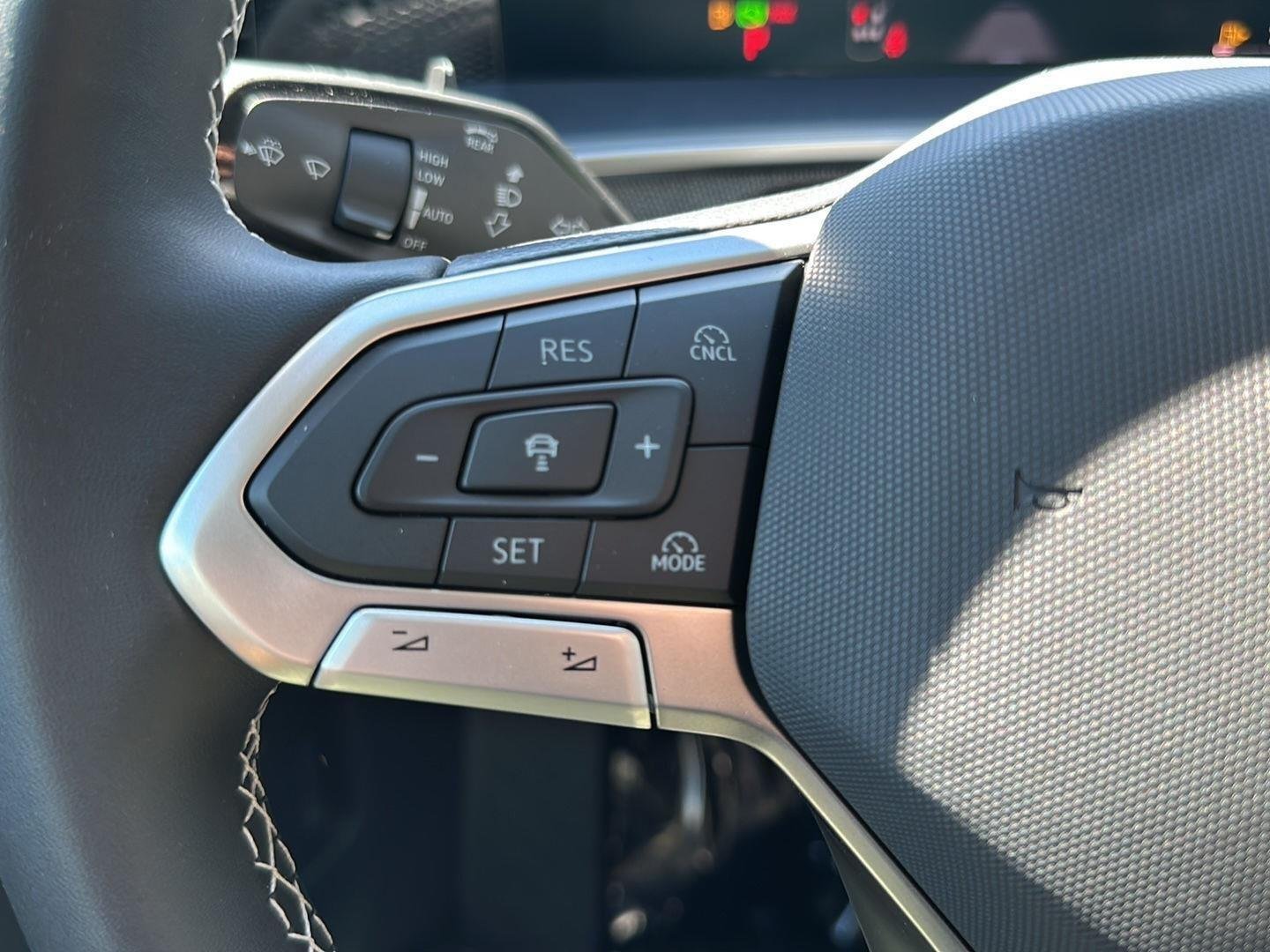 New 2026 Deep Black Pearl Volkswagen S image 29