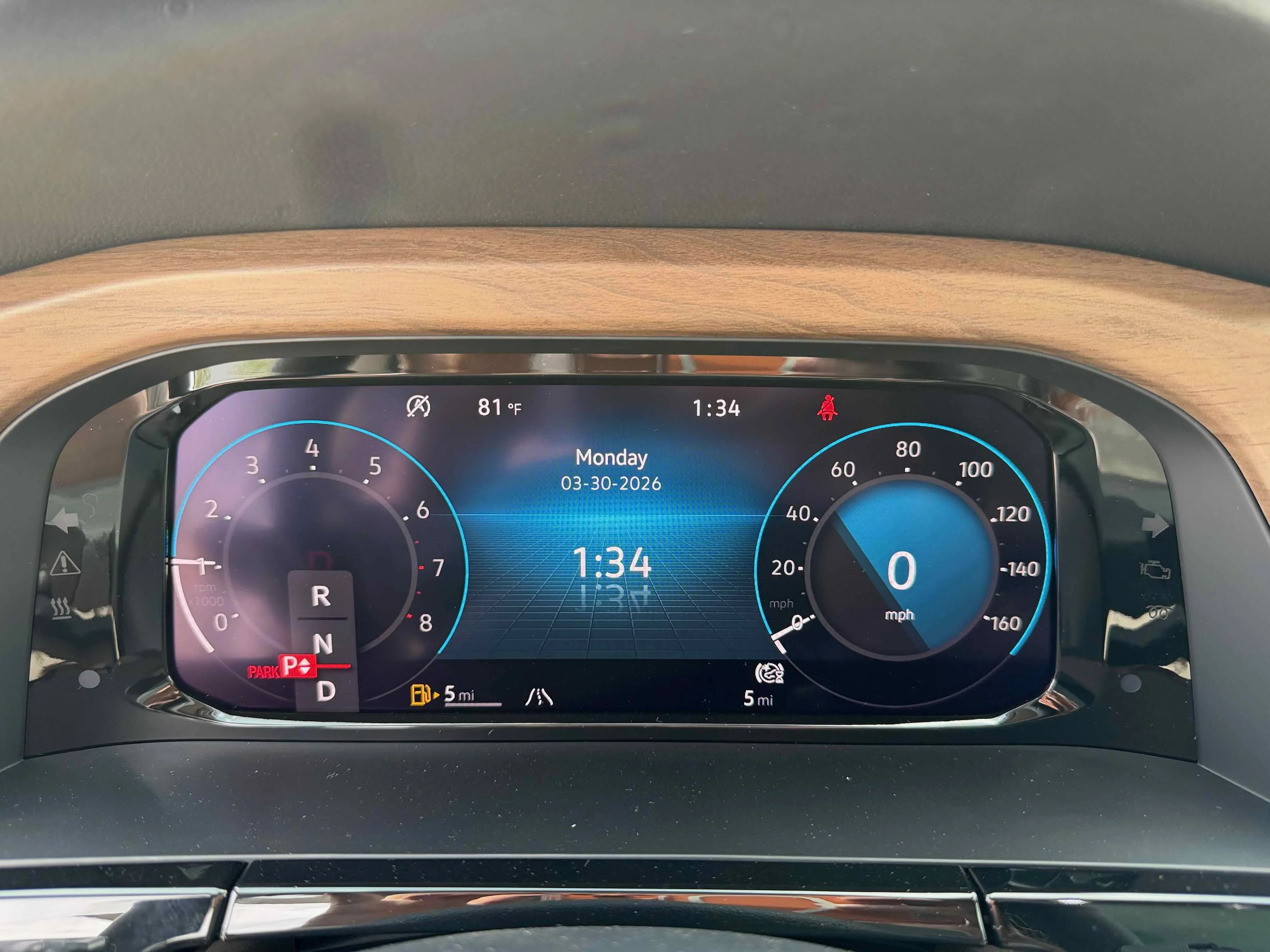 New 2026 Opal White Volkswagen 2.0T SE w/Technology image 19