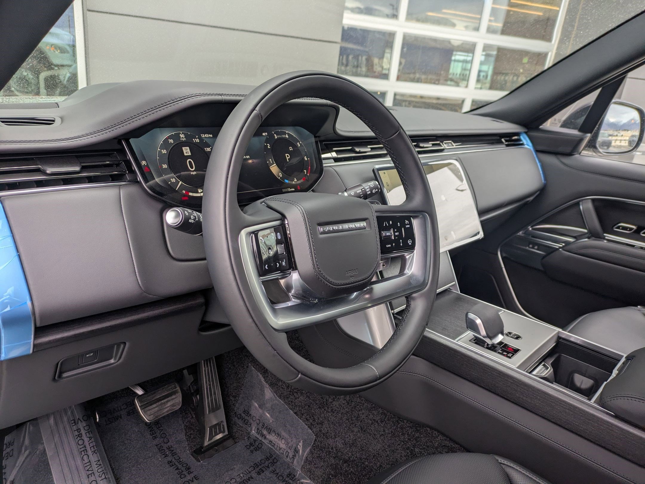 2026 Land Rover Range Rover SE - Photo 10