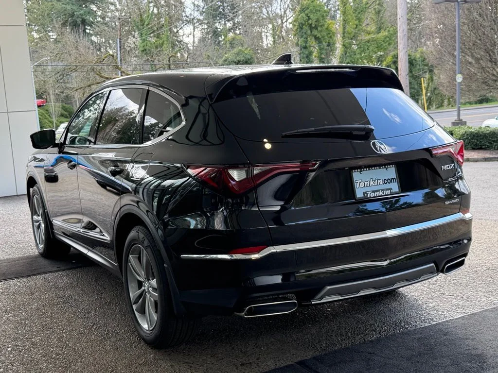 New 2026 Majestic Black Pearl Acura SH-AWD image 5