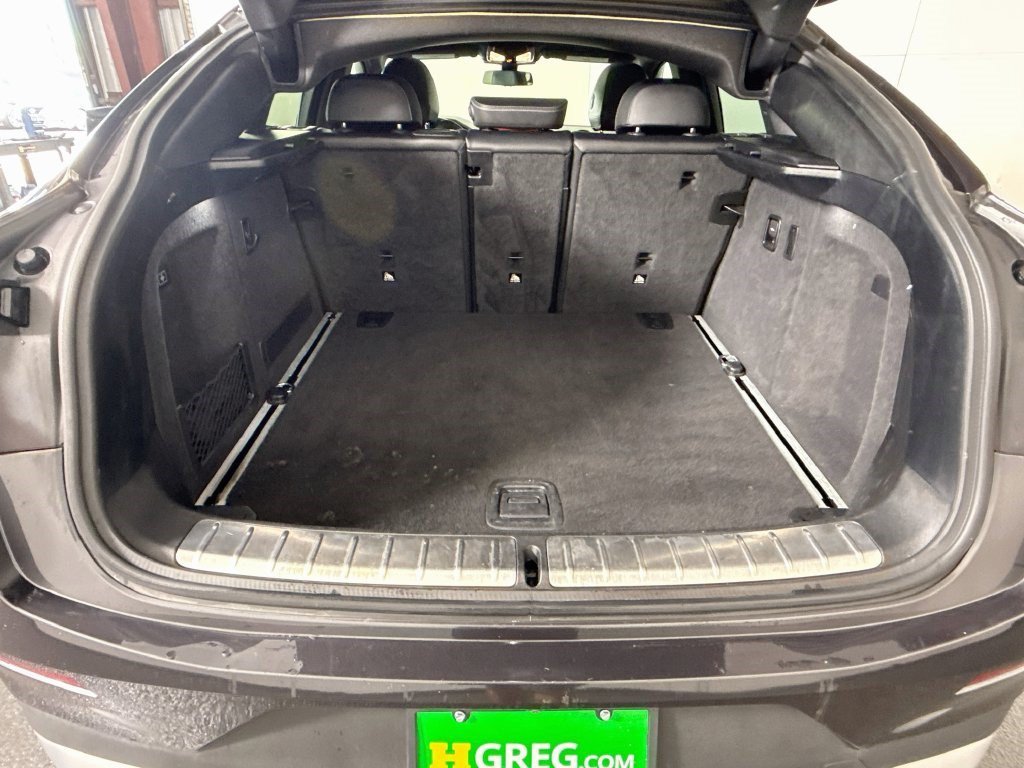 Used 2022 Dark Graphite Metallic BMW xDrive30i image 31