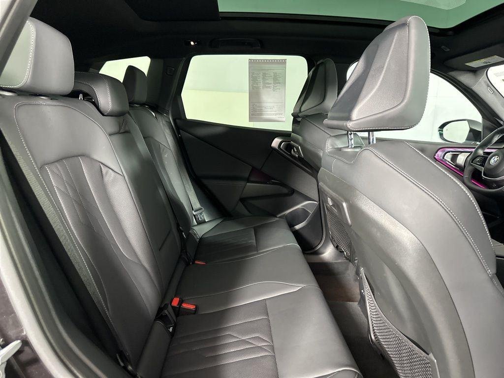 New 2026 Dark Graphite BMW 30 xDrive image 27