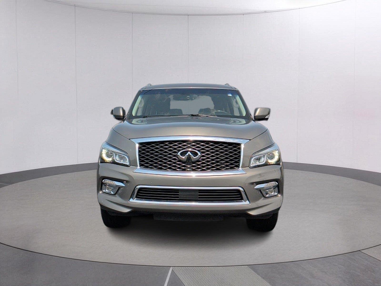 Used 2017 Majestic White INFINITI RWD image 8