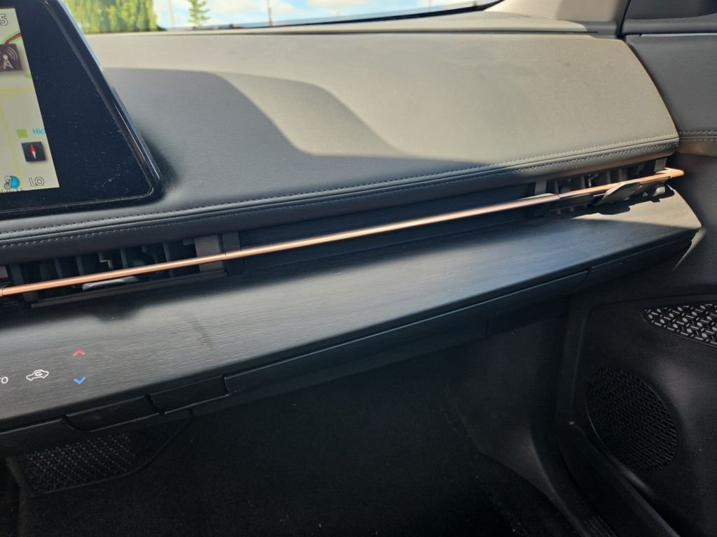 Used 2024 Gray Nissan ENGAGE image 22