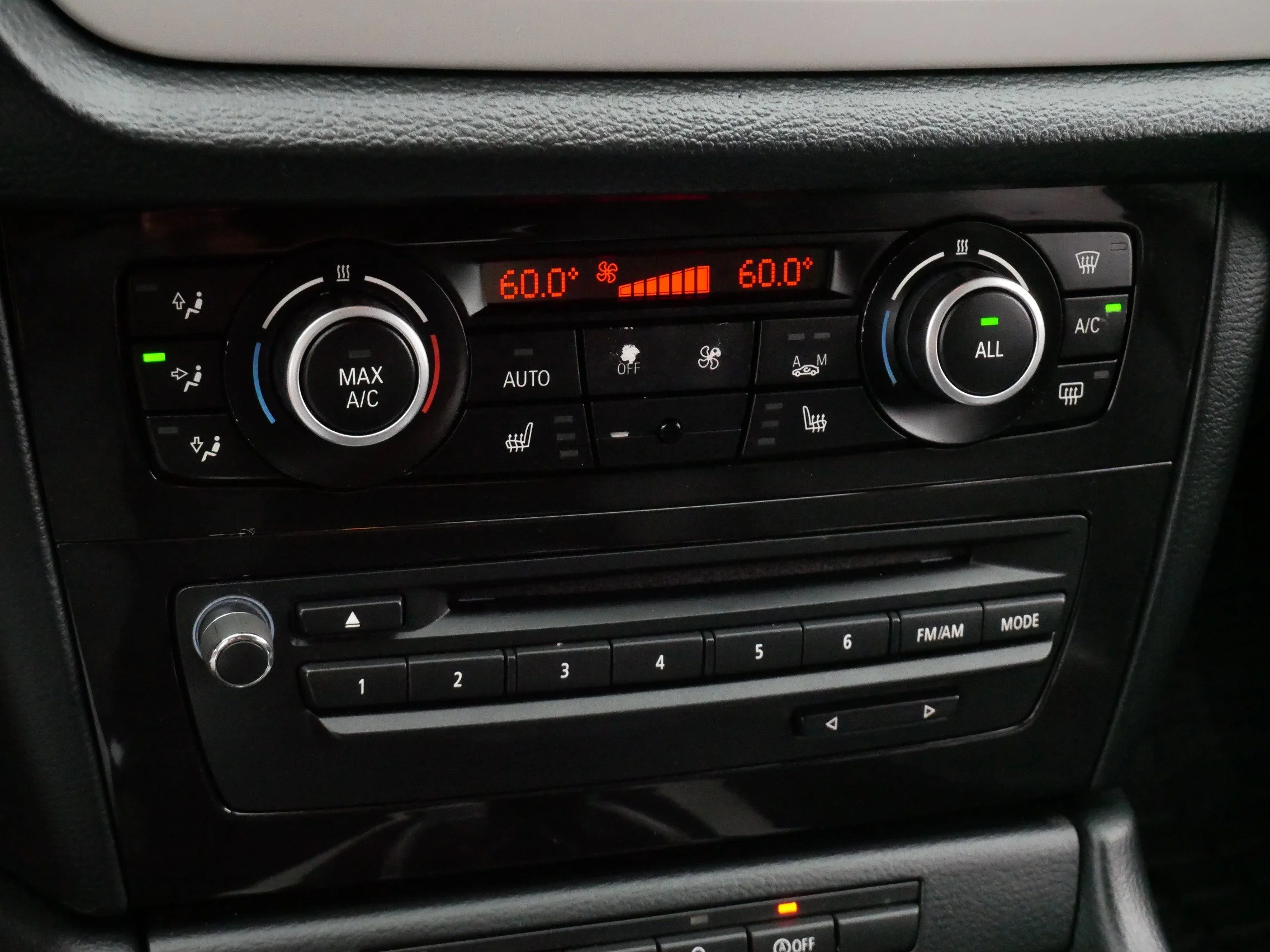 Used 2014 Gray BMW xDrive28i image 23