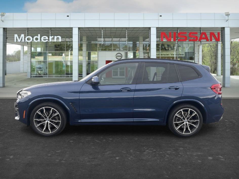 Used 2021 Phytonic Blue Metallic BMW xDrive30i image 2