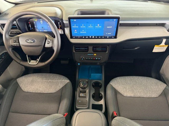 New 2026 Shadow Black Ford XLT image 16