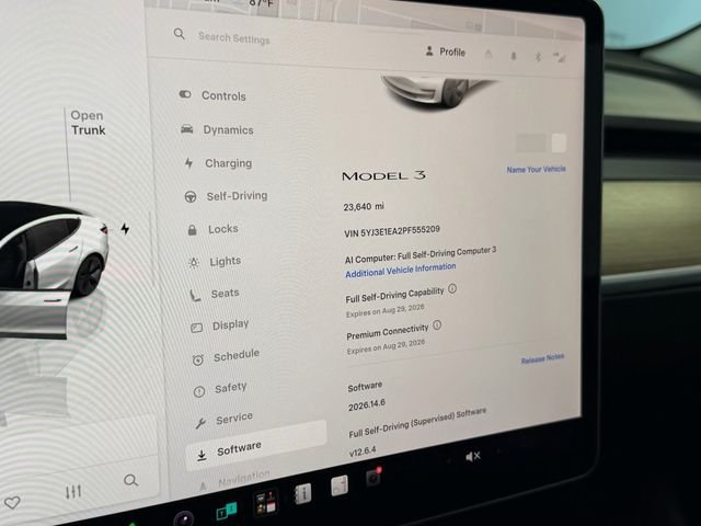 Used 2023 White Tesla Base image 16