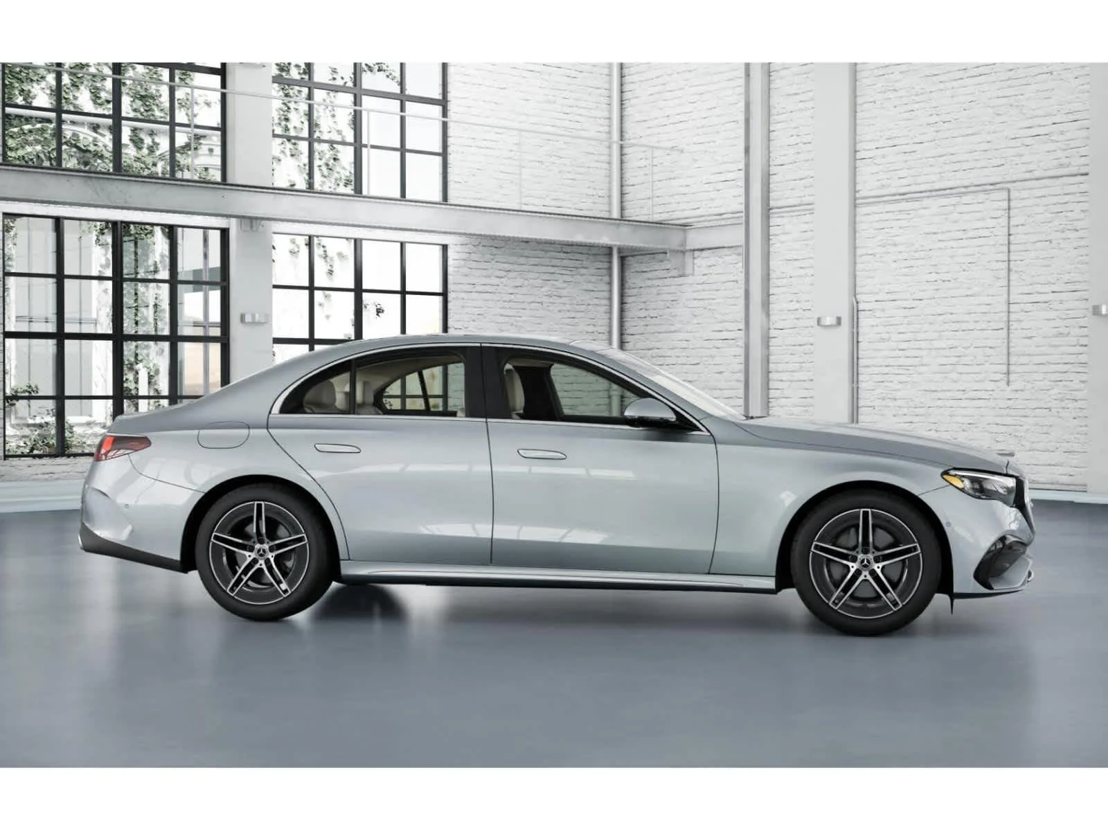 2025 Mercedes-Benz E-Class E350 - Photo 15