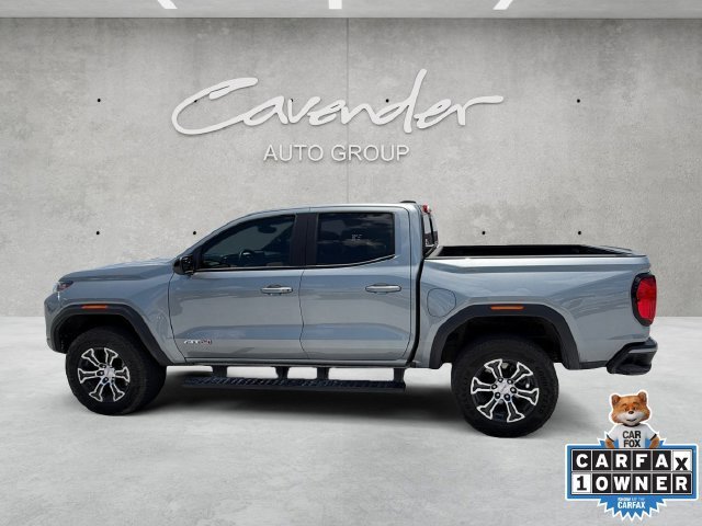 Used 2025 Sterling Metallic GMC AT4 image 13