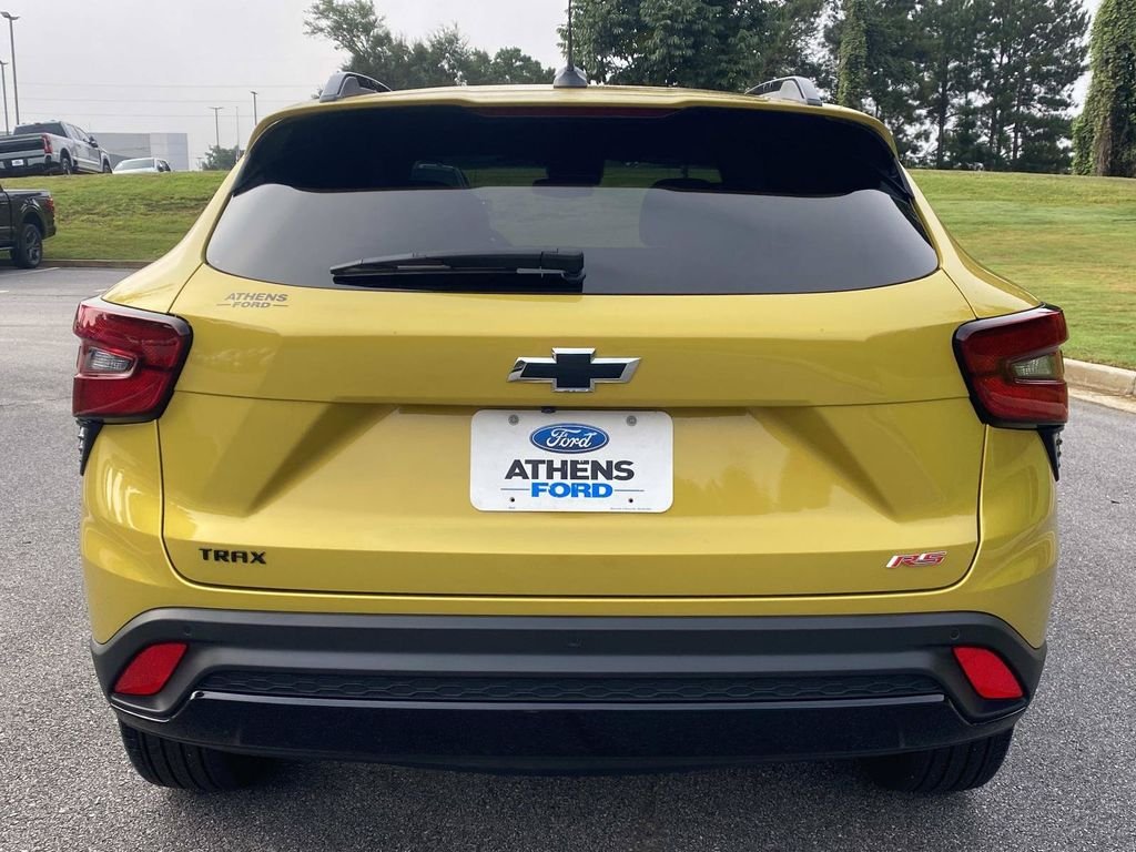 Certified Used 2025 Nitro Yellow Chevrolet 2RS image 4