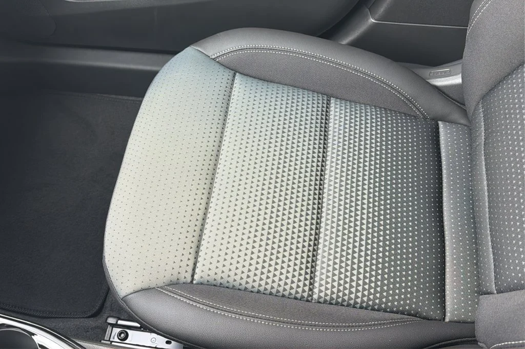 New 2026 Summit White Chevrolet LT image 33