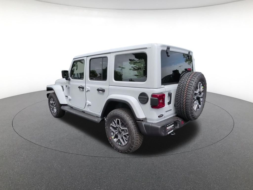 New 2026 Bright White Clear-Coat Exterior Paint Jeep Sahara image 13